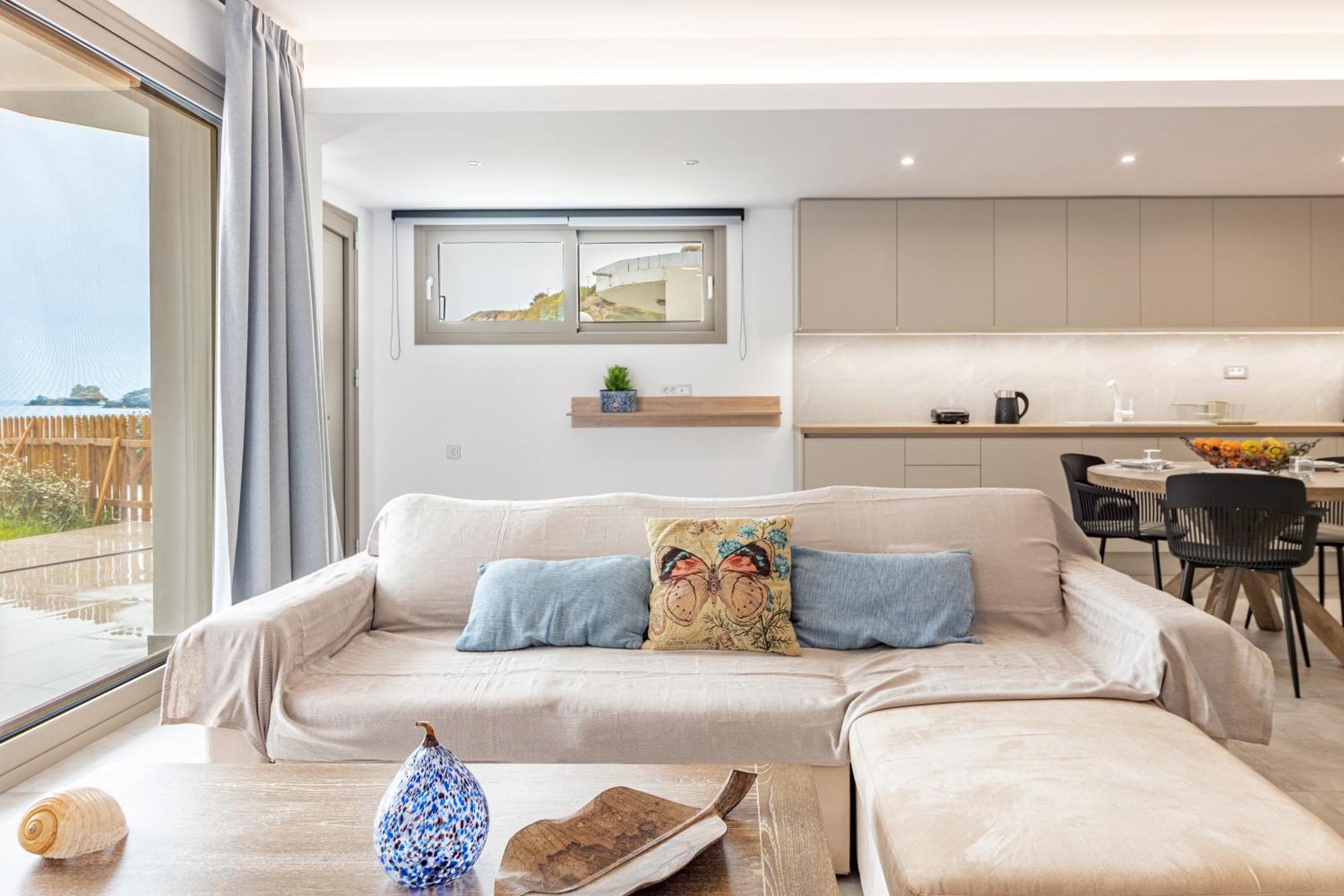 Dreamwave Residence - Unique Holidays By The Sea Λυγαριά Εξωτερικό φωτογραφία